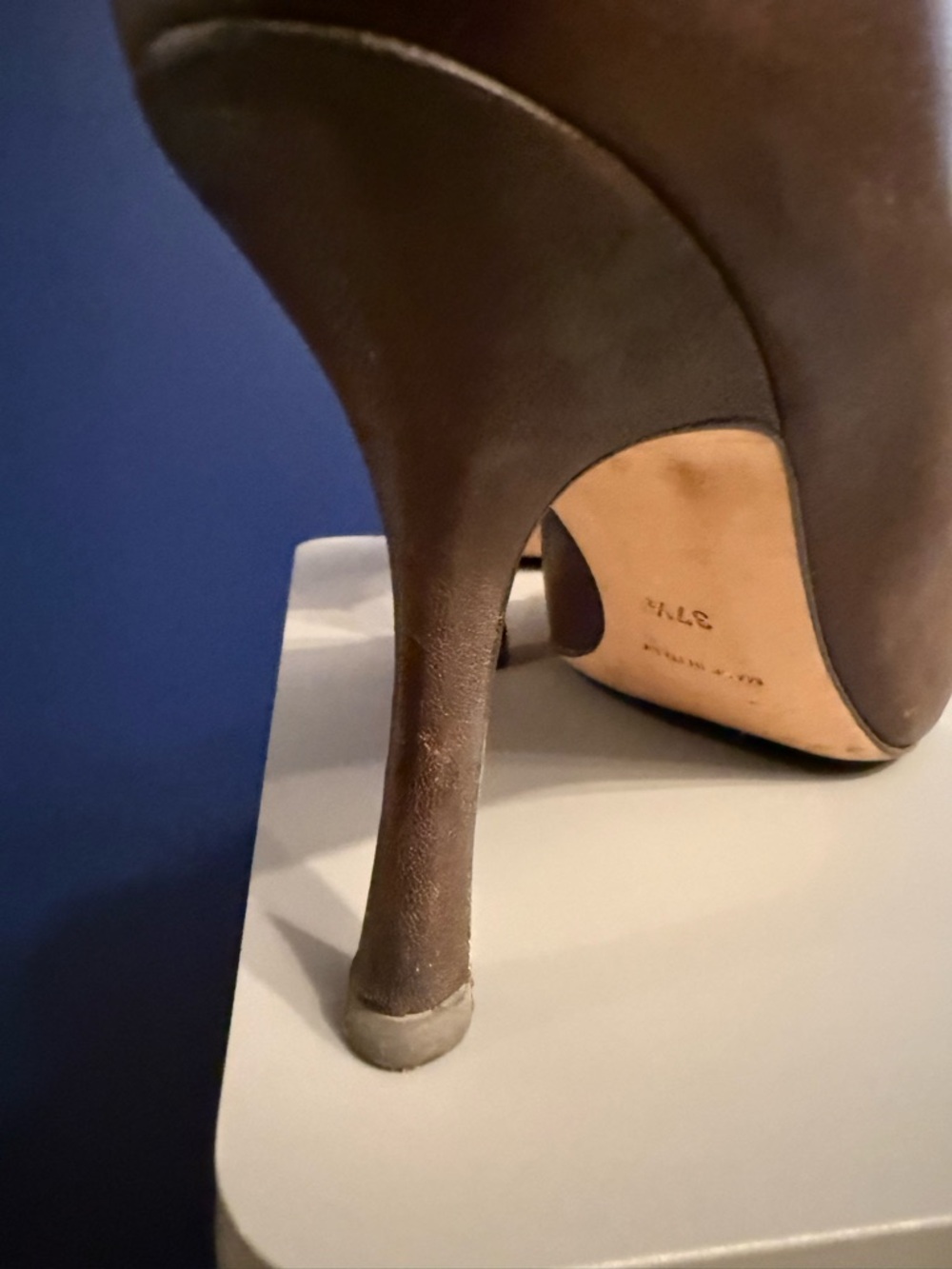 Christian Dior Women’s Brown Leather Buckle Pumps - Picture 5 of 8